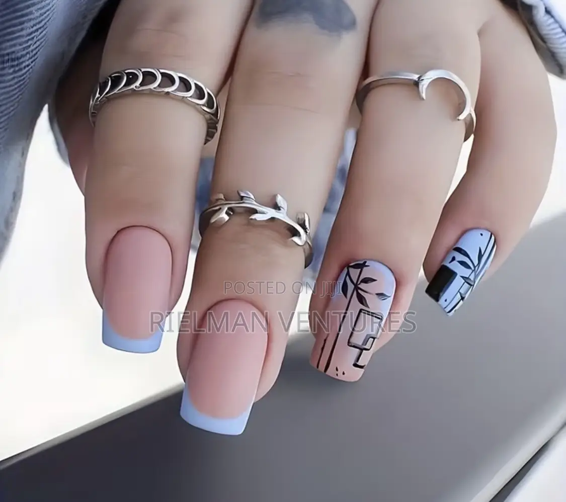 Press-on Nails