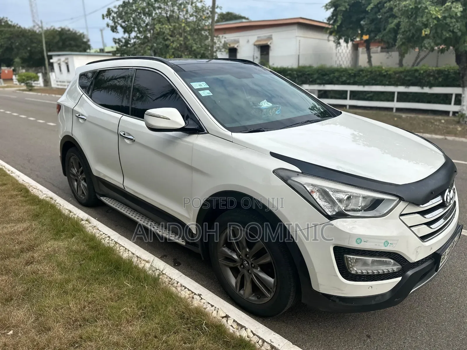 Hyundai Santa Fe 2013 White