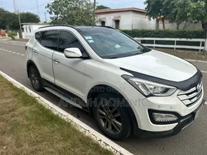 Hyundai Santa Fe 2013 White