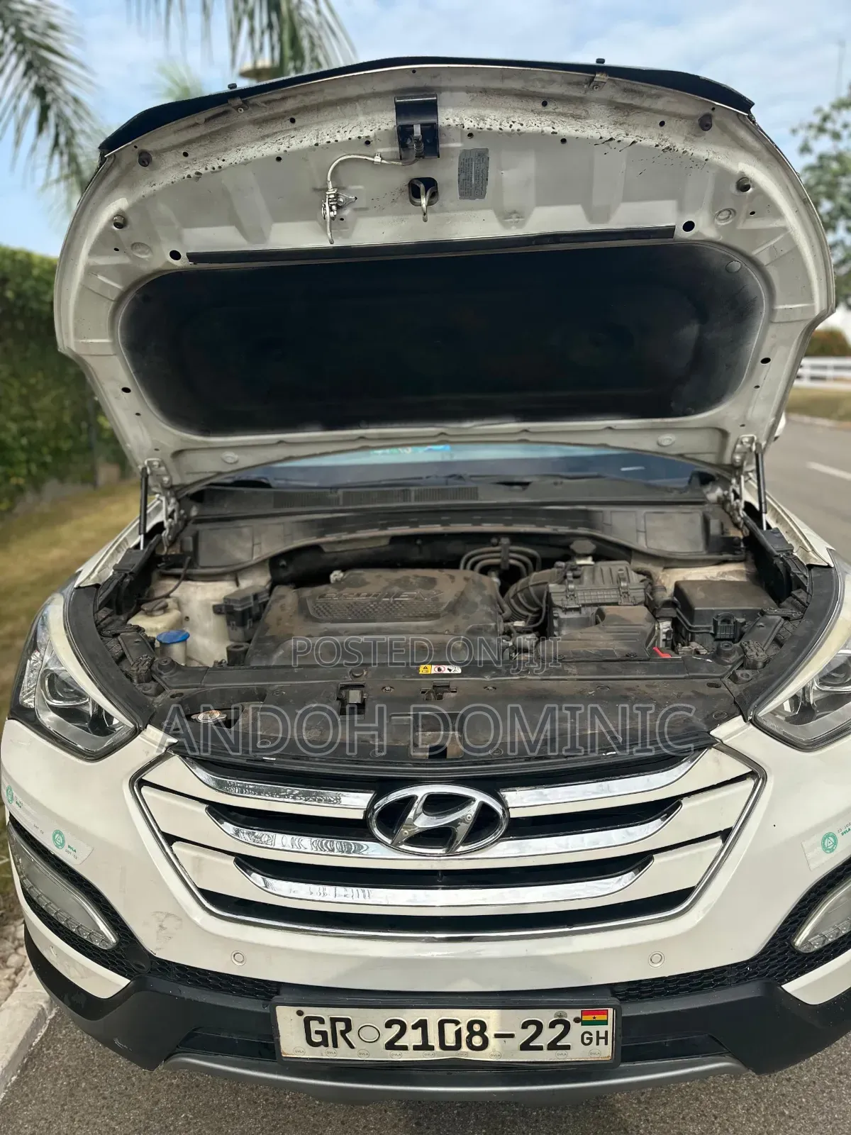 Hyundai Santa Fe 2013 White