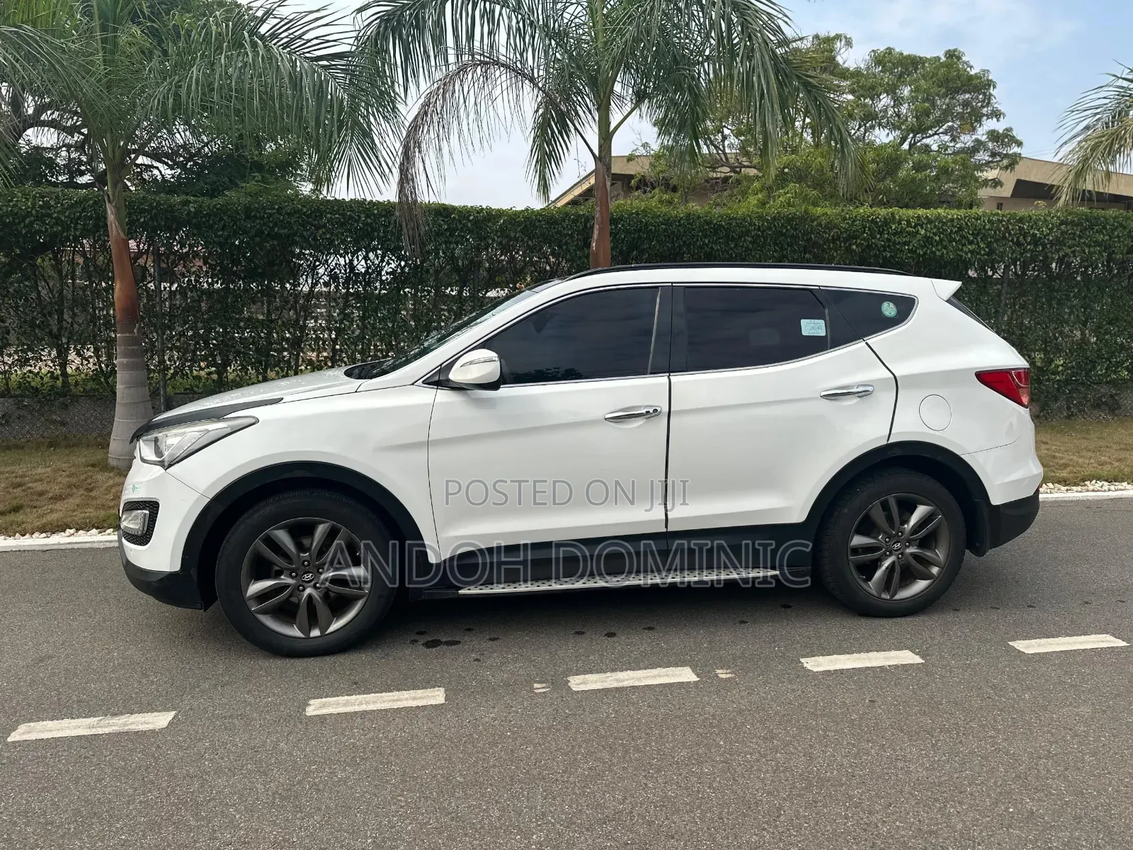 Hyundai Santa Fe 2013 White