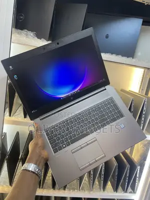 Laptop HP ZBook 17 G6 16GB Intel Core i7 SSD 512GB