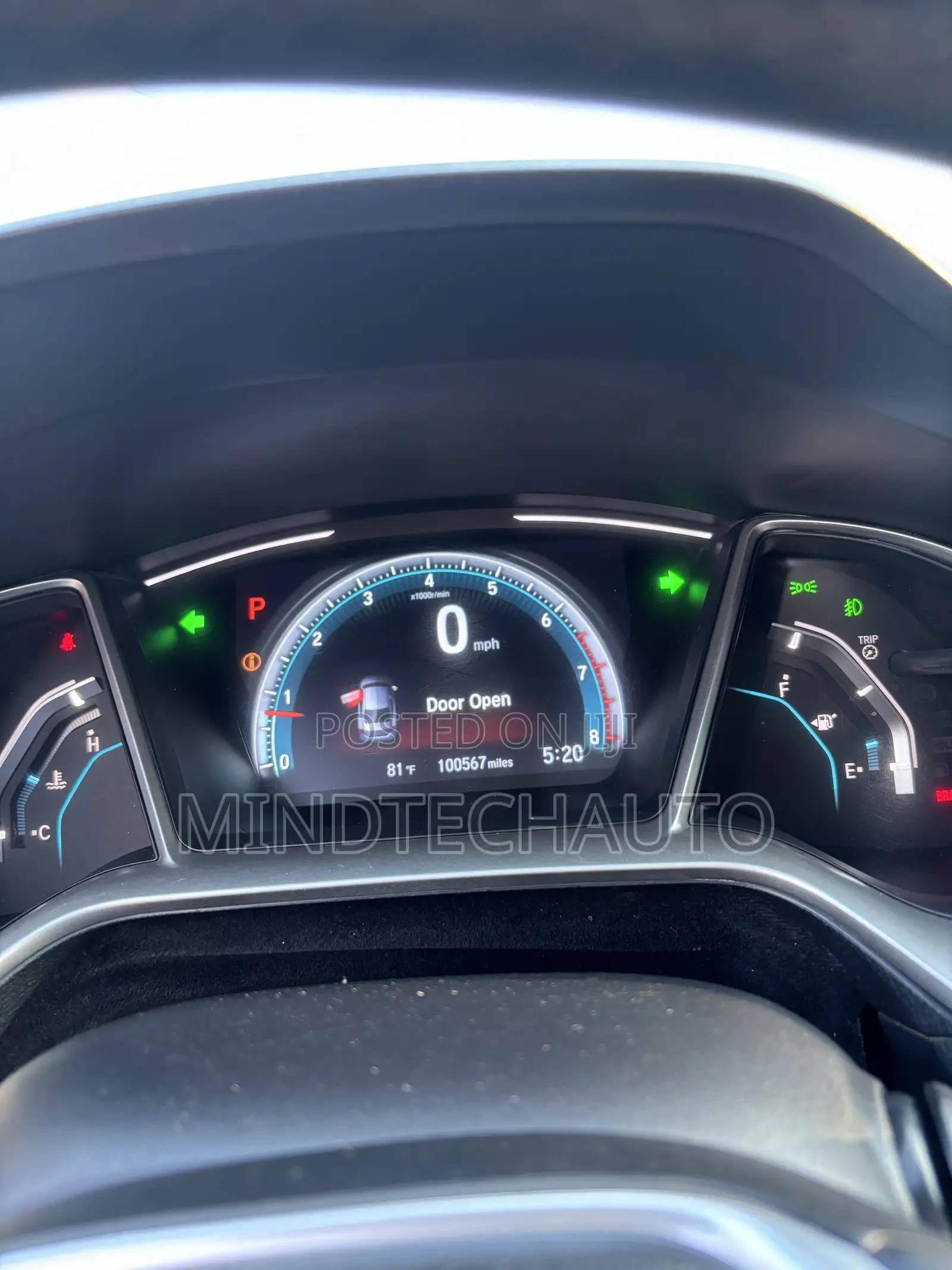 Honda Civic Touring 2dr Coupe (1.5L 4cyl) 2017 Black