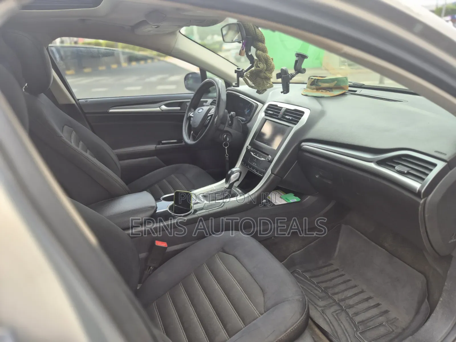 Ford Fusion SE 2013 Beige