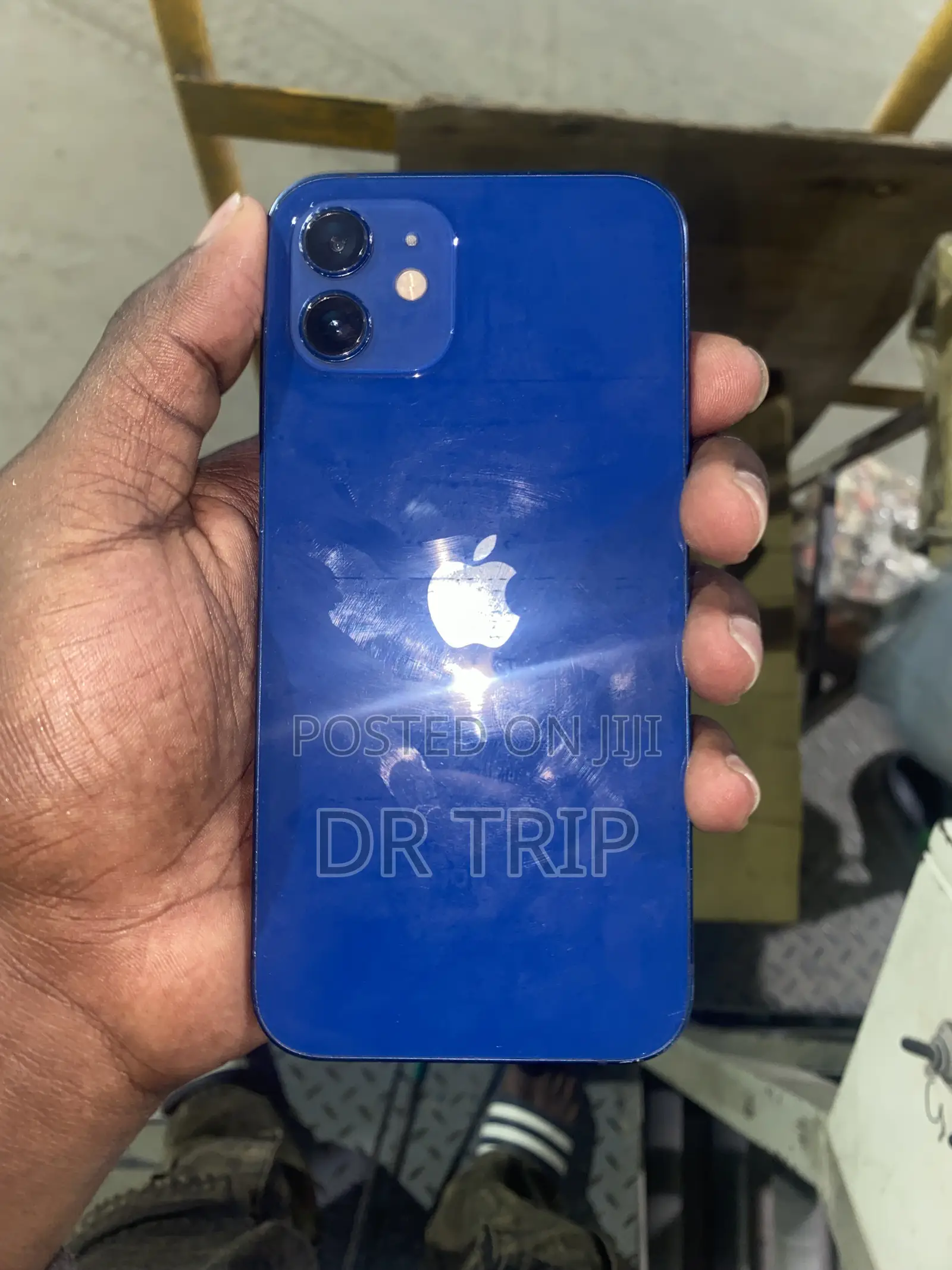 Apple iPhone 12 64 GB Blue