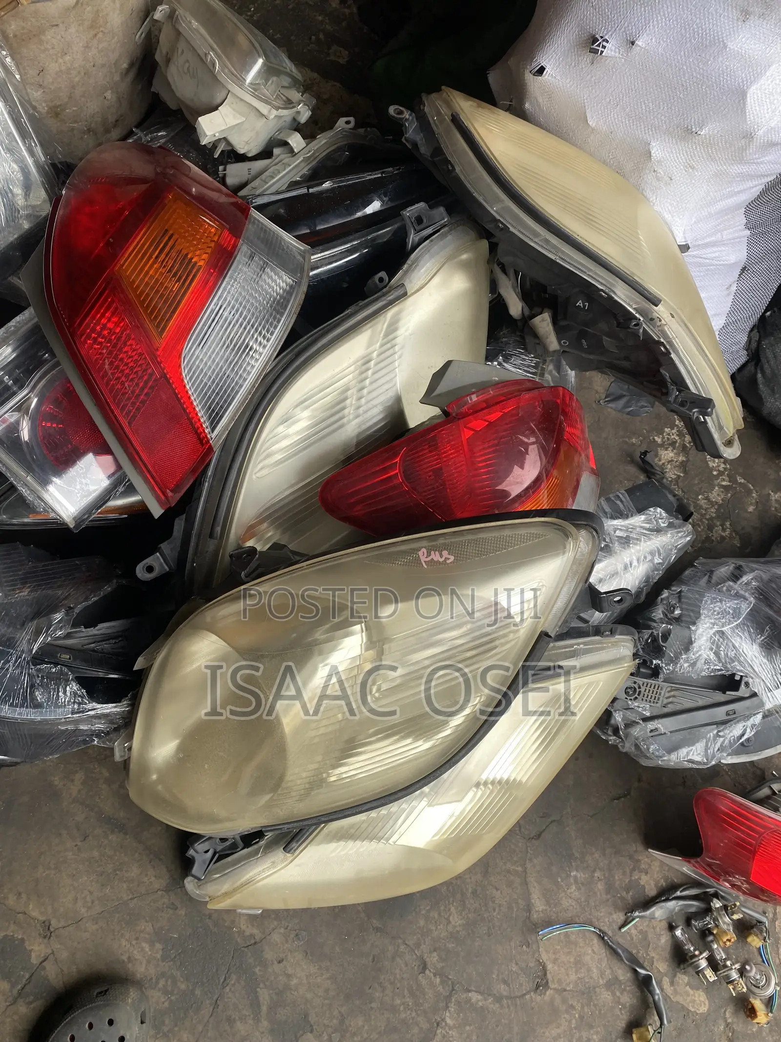 Toyota Vitz 2017