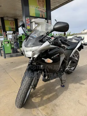Honda CBR 2022 Black
