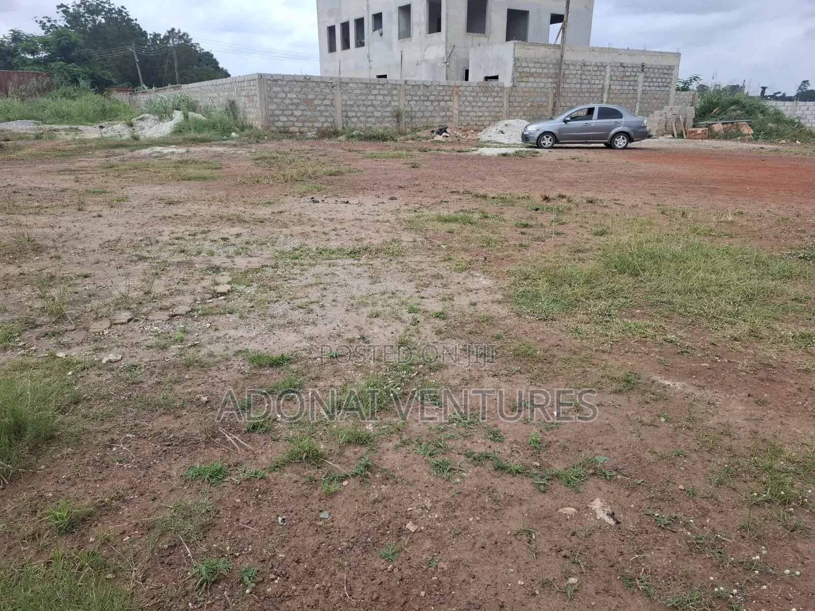 Full Plot of Land for Sale in Danyame