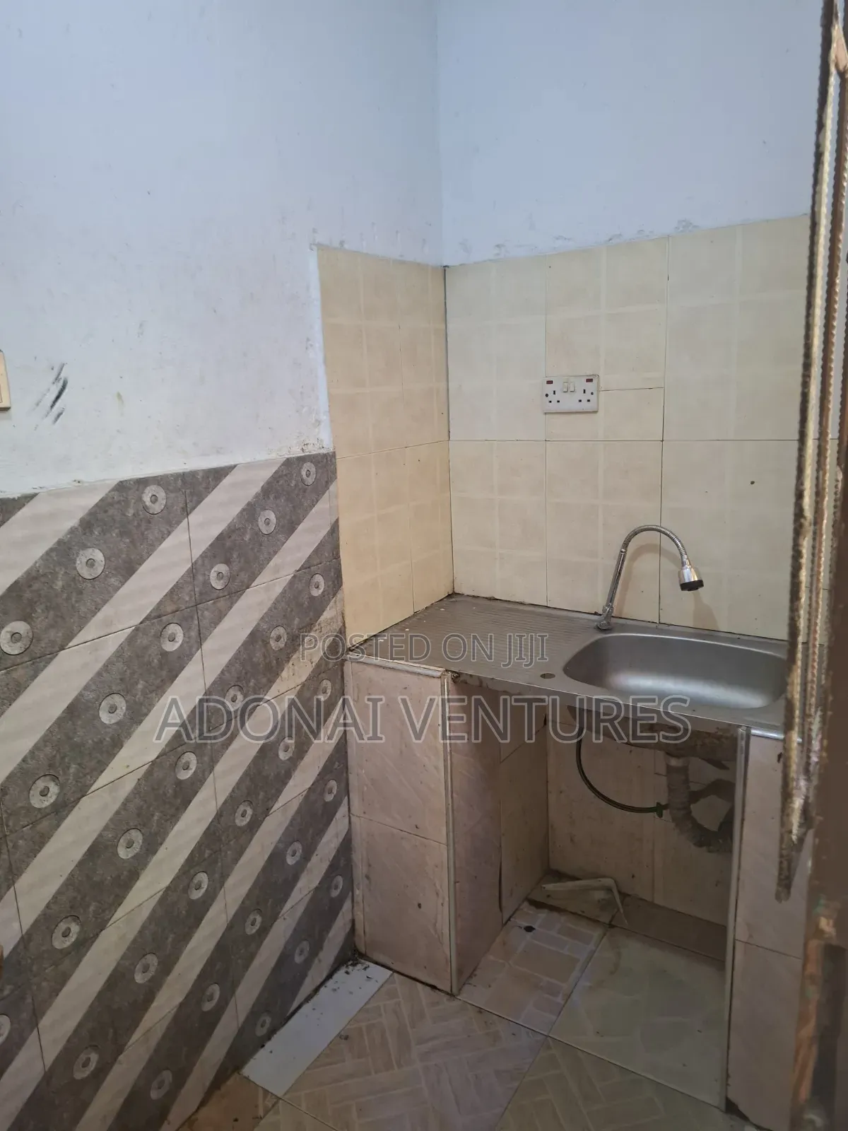 1bdrm Apartment in Atasomanso, Kumasi Metropolitan for rent
