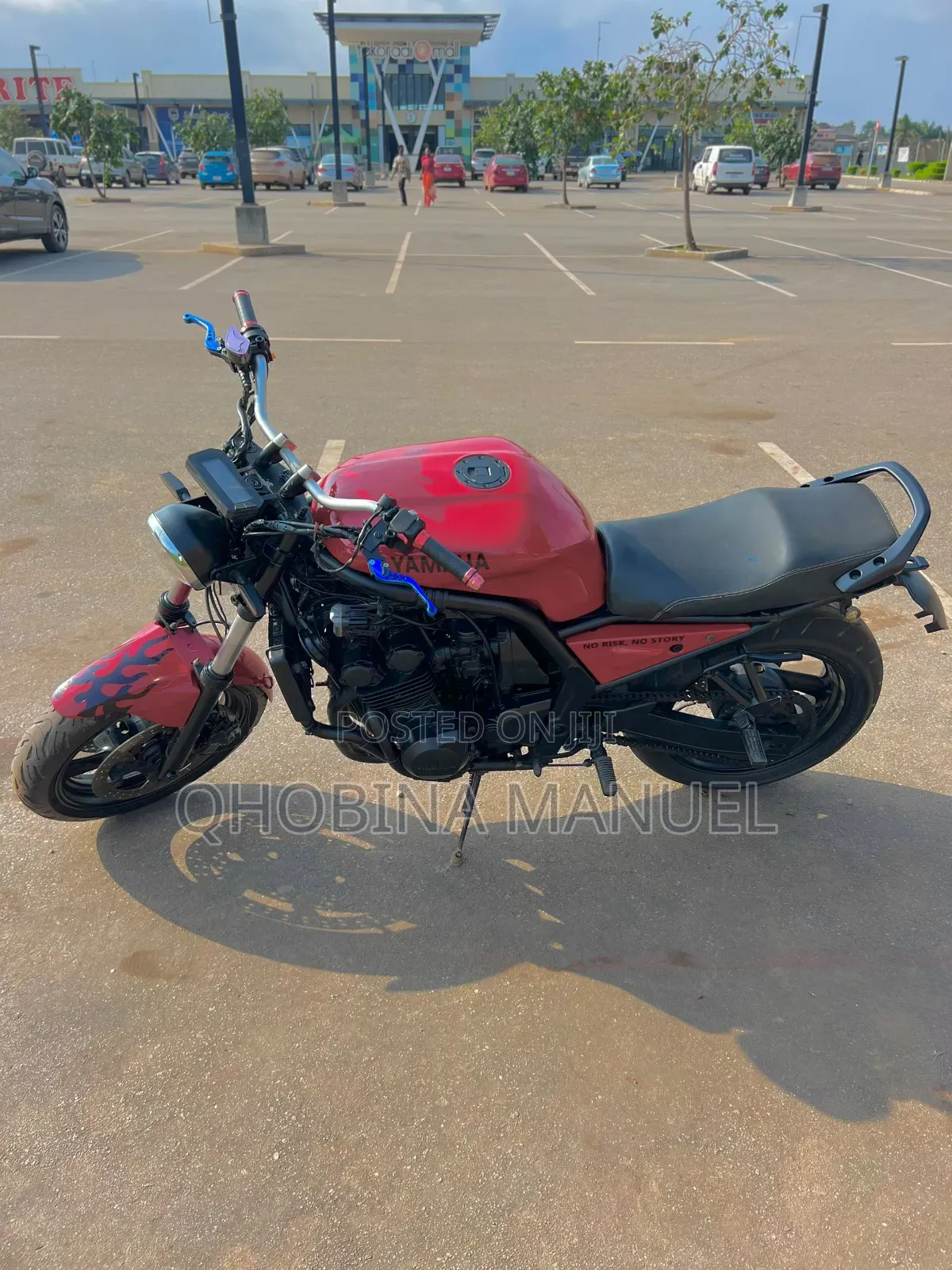Yamaha FZ 2002 Red