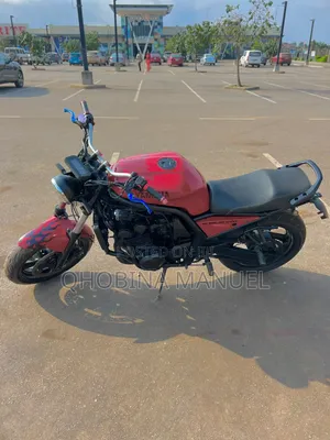 Yamaha FZ 2002 Red
