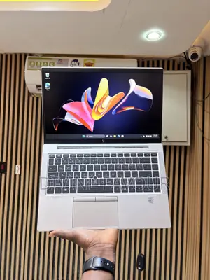Laptop HP EliteBook 840 G7 16GB Intel Core i5 SSD 256GB
