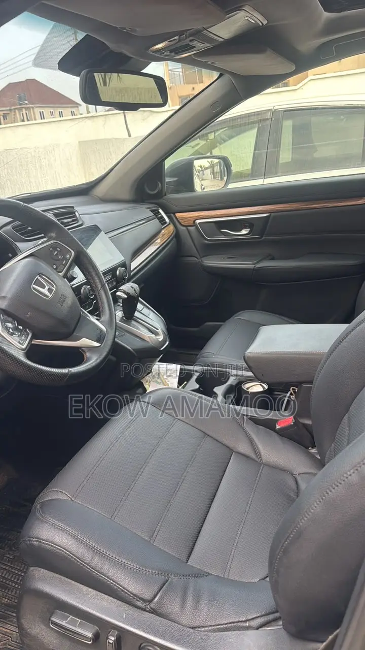 Honda CR-V Touring AWD 2018 Black