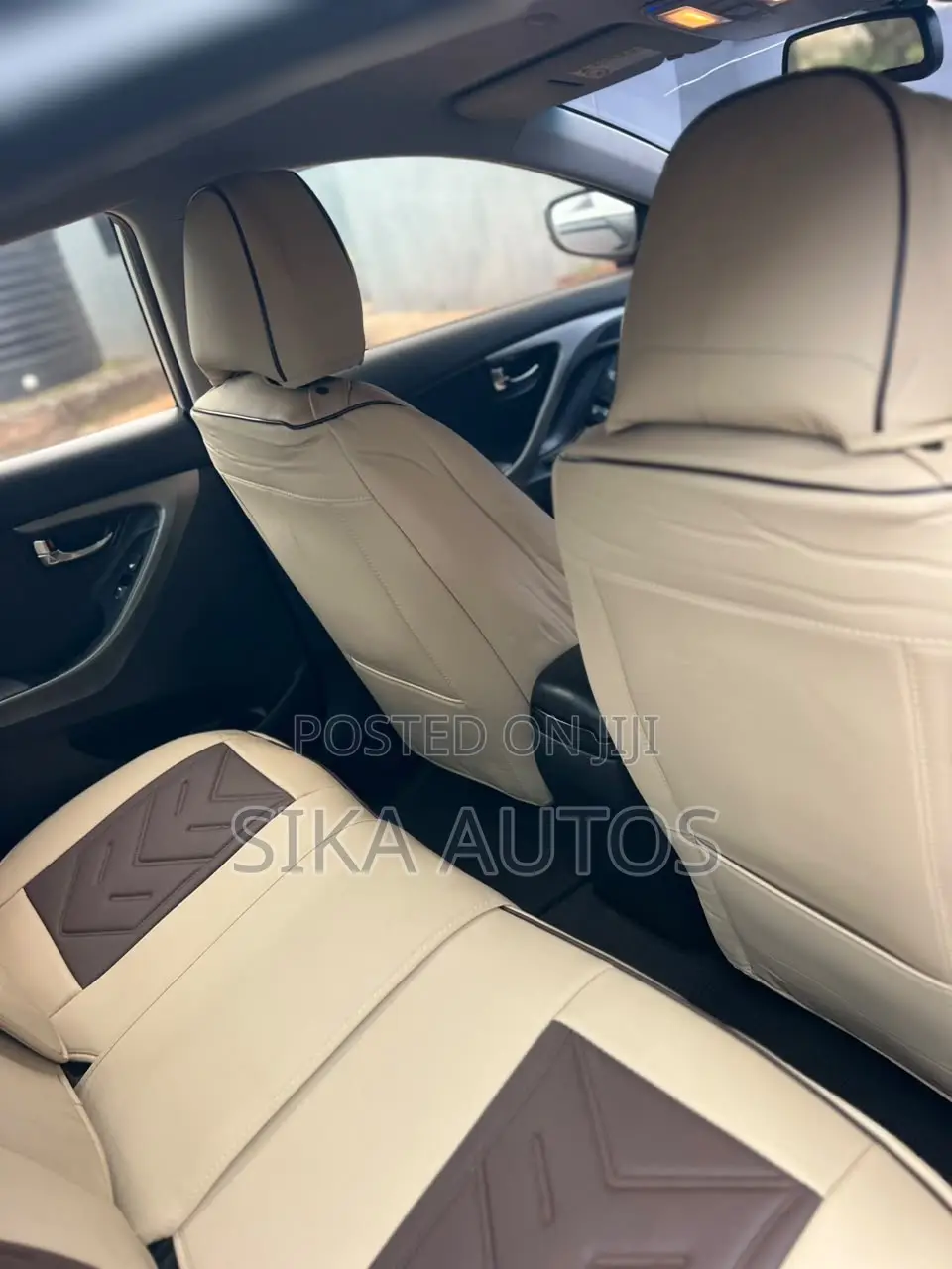 Hyundai Elantra GLS Sedan FWD (1.8L 4cyl 6A) 2013 Silver