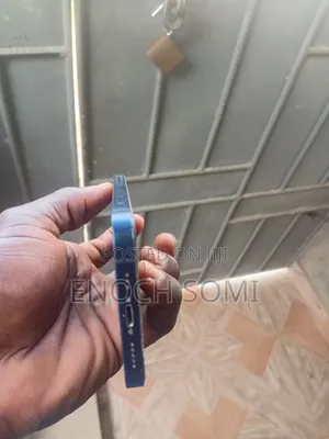 Apple iPhone 12 64 GB Blue