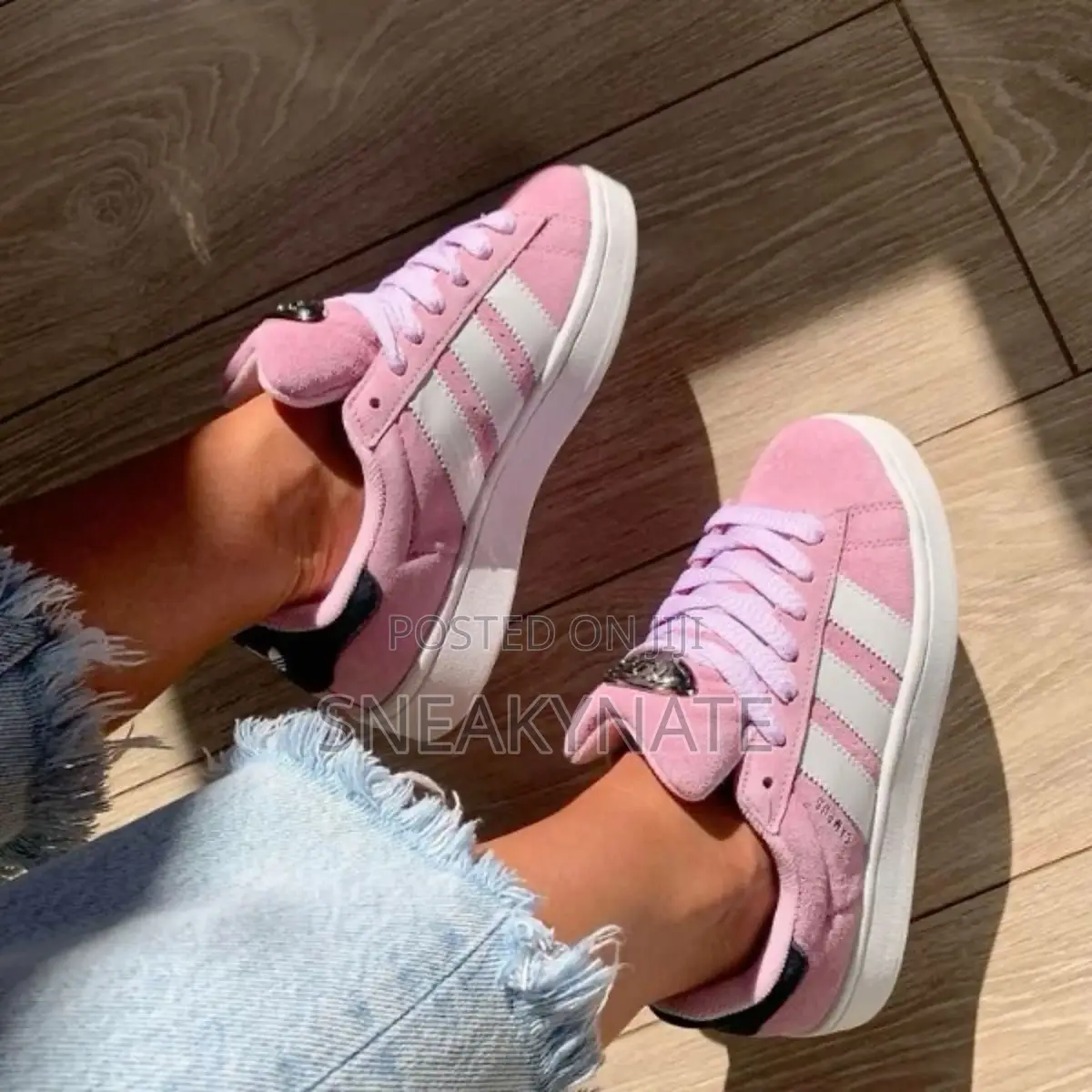 Pink Adidas Campus Unisex Sneaker