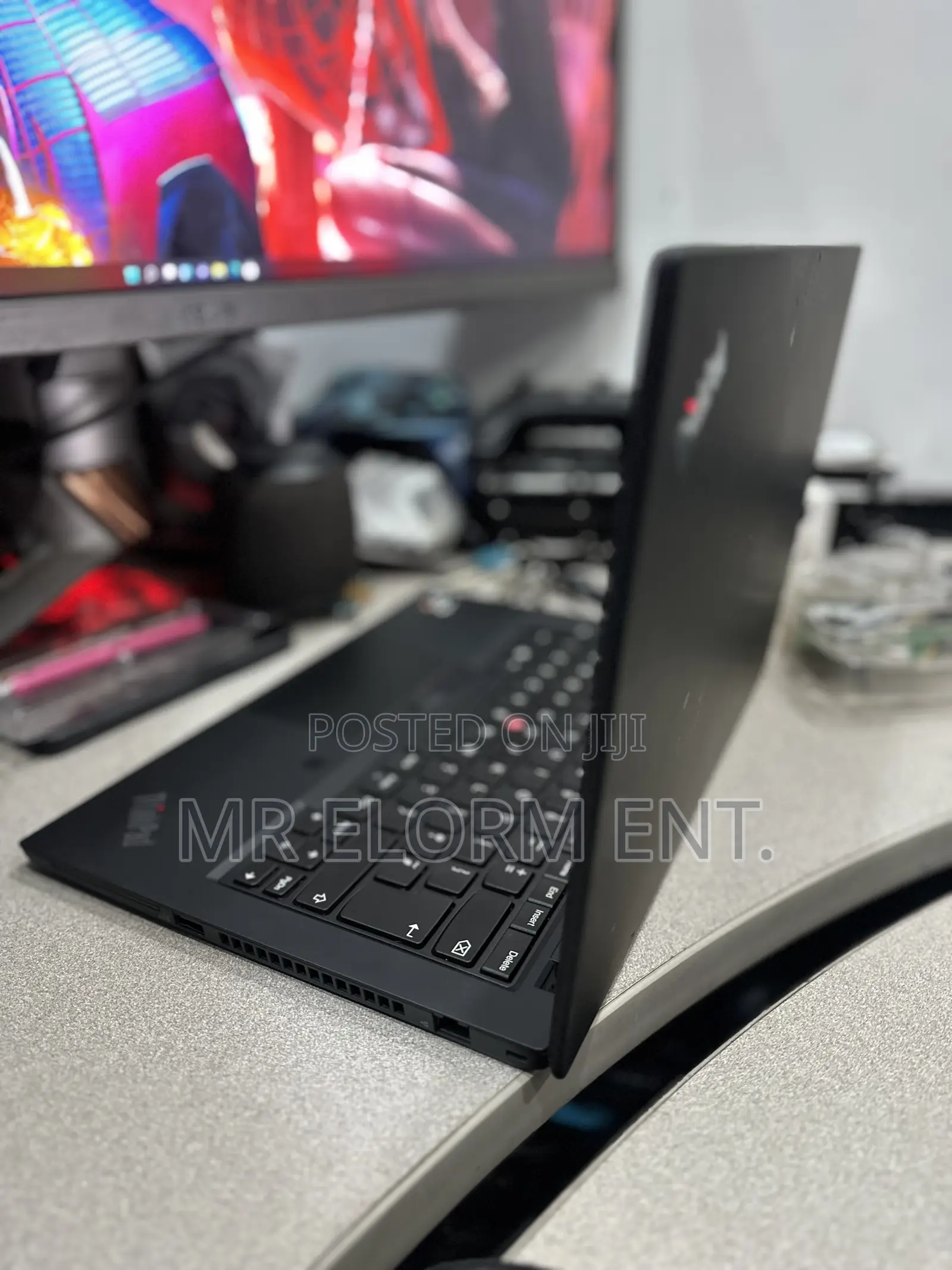 Laptop Lenovo ThinkPad T14s Gen 1 8GB AMD Ryzen 5 SSD 256GB