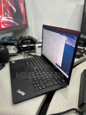 Laptop Lenovo ThinkPad T14s Gen 1 8GB AMD Ryzen 5 SSD 256GB