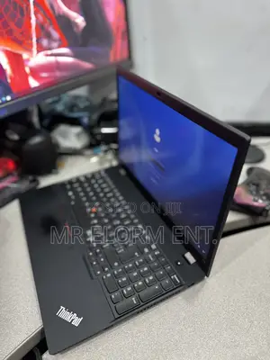 Laptop Lenovo ThinkPad T15 Gen1 16GB Intel Core i7 SSD 256GB