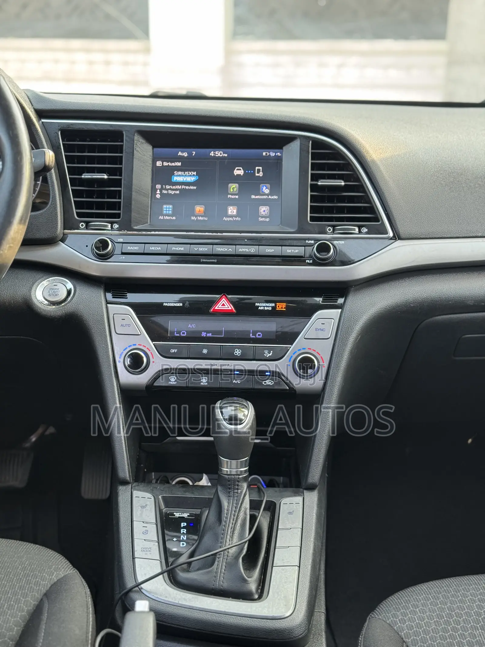 Hyundai Elantra SE Sedan FWD (2.0L 4cyl 6M) 2017 Black