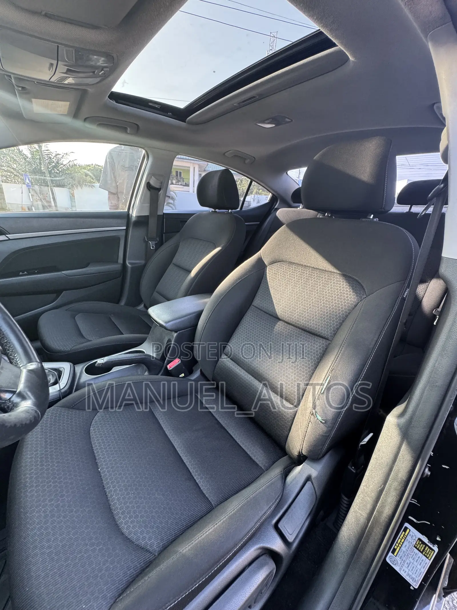 Hyundai Elantra SE Sedan FWD (2.0L 4cyl 6M) 2017 Black