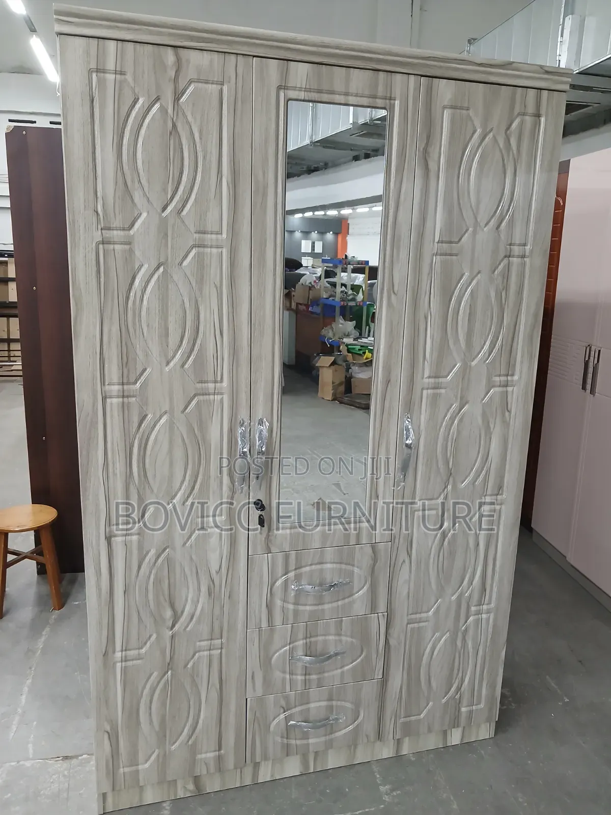 Quality 3 Door Wardrobe