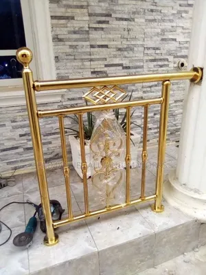 C80 Series 20 Stainless Balustrade Gold