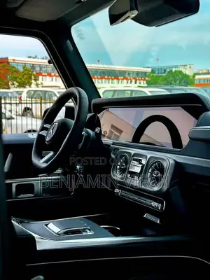 New Mercedes-Benz G-Class 2025 Black