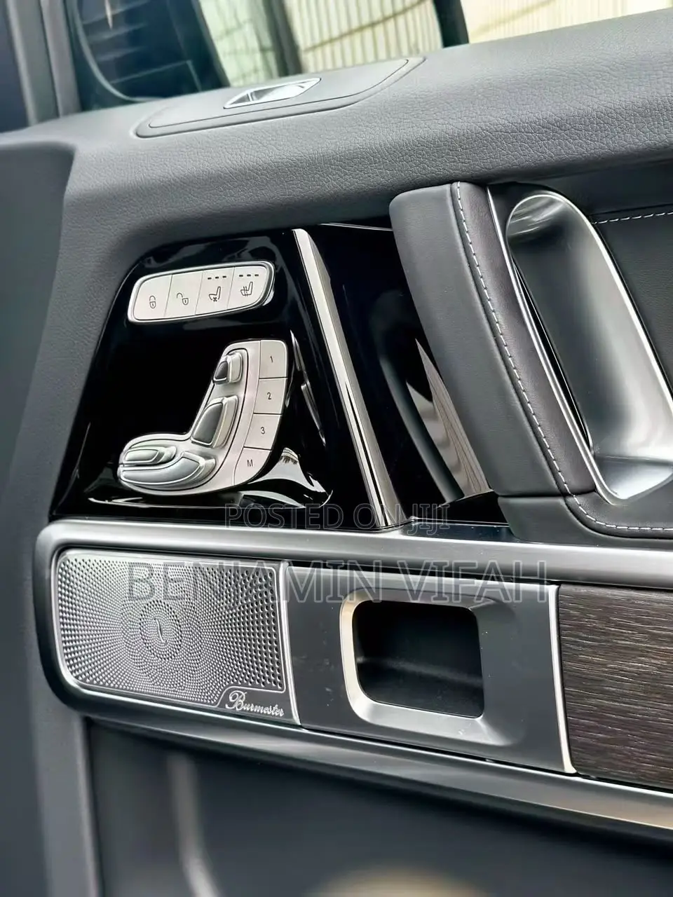 New Mercedes-Benz G-Class 2025 Black