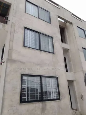 Two Base Italian Aluminium Sliding Window