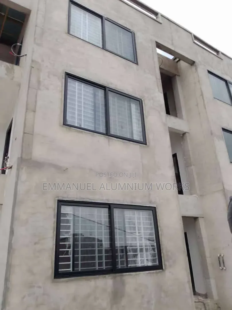 Two Base Italian Aluminium Sliding Window
