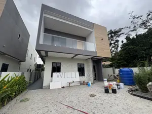 4bdrm Duplex in Oyarifa for sale