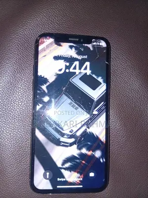 Apple iPhone X 64 GB Black