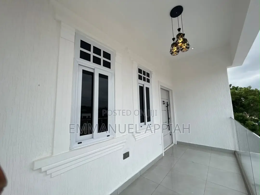 4bdrm House in Kwabenya Acp, Accra Metropolitan for sale