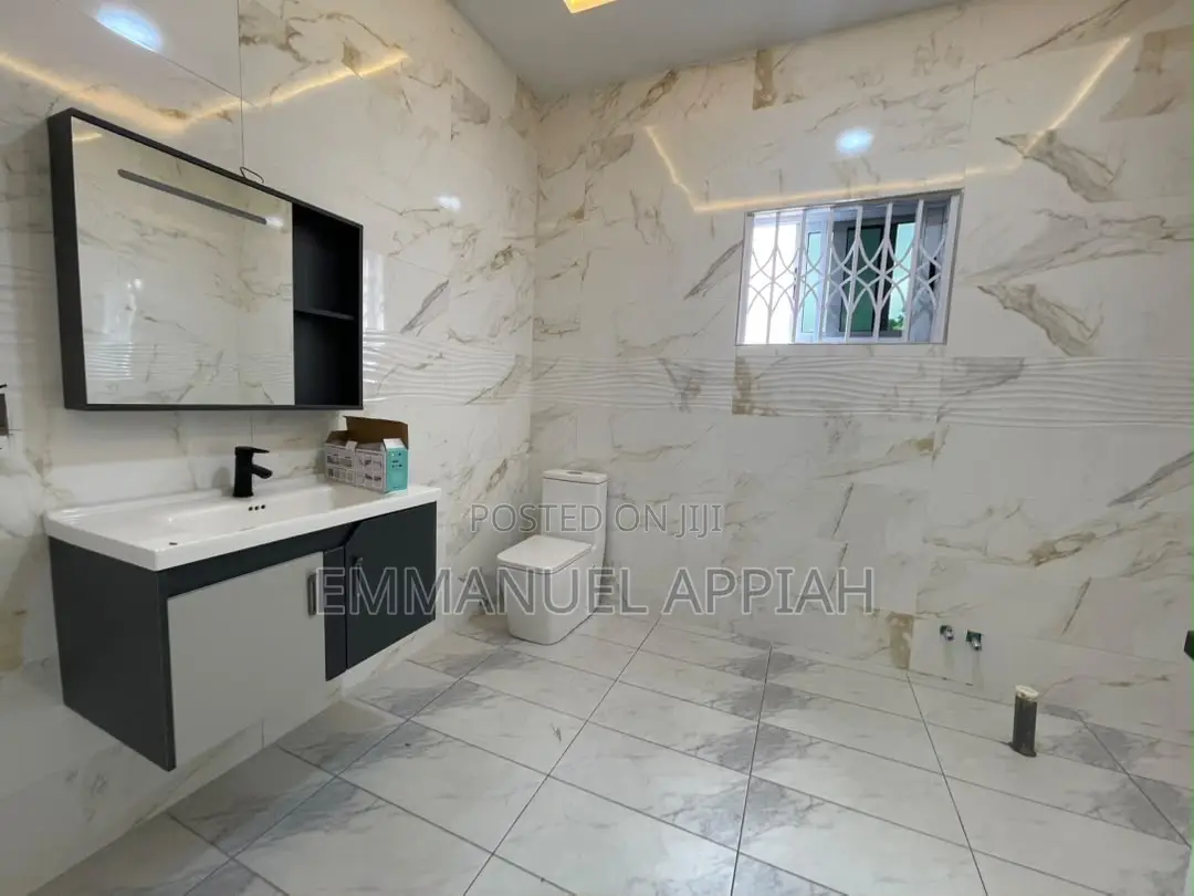 4bdrm House in Kwabenya Acp, Accra Metropolitan for sale