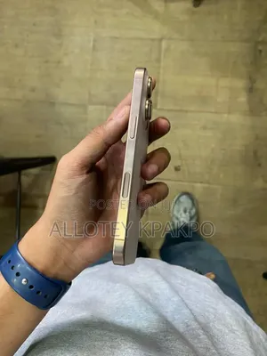 Apple iPhone 16 Pro Max 256 GB Gold