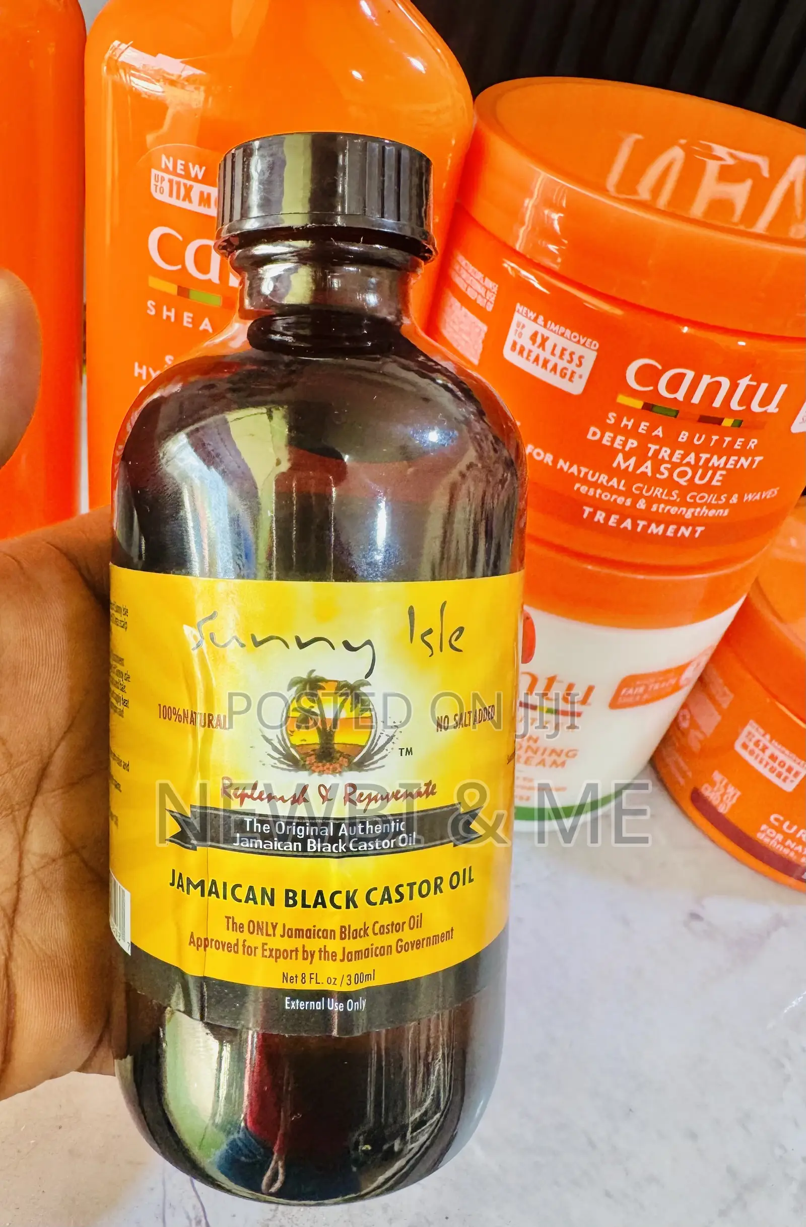 Jamaican Black Castor Oil .Sunny Isle