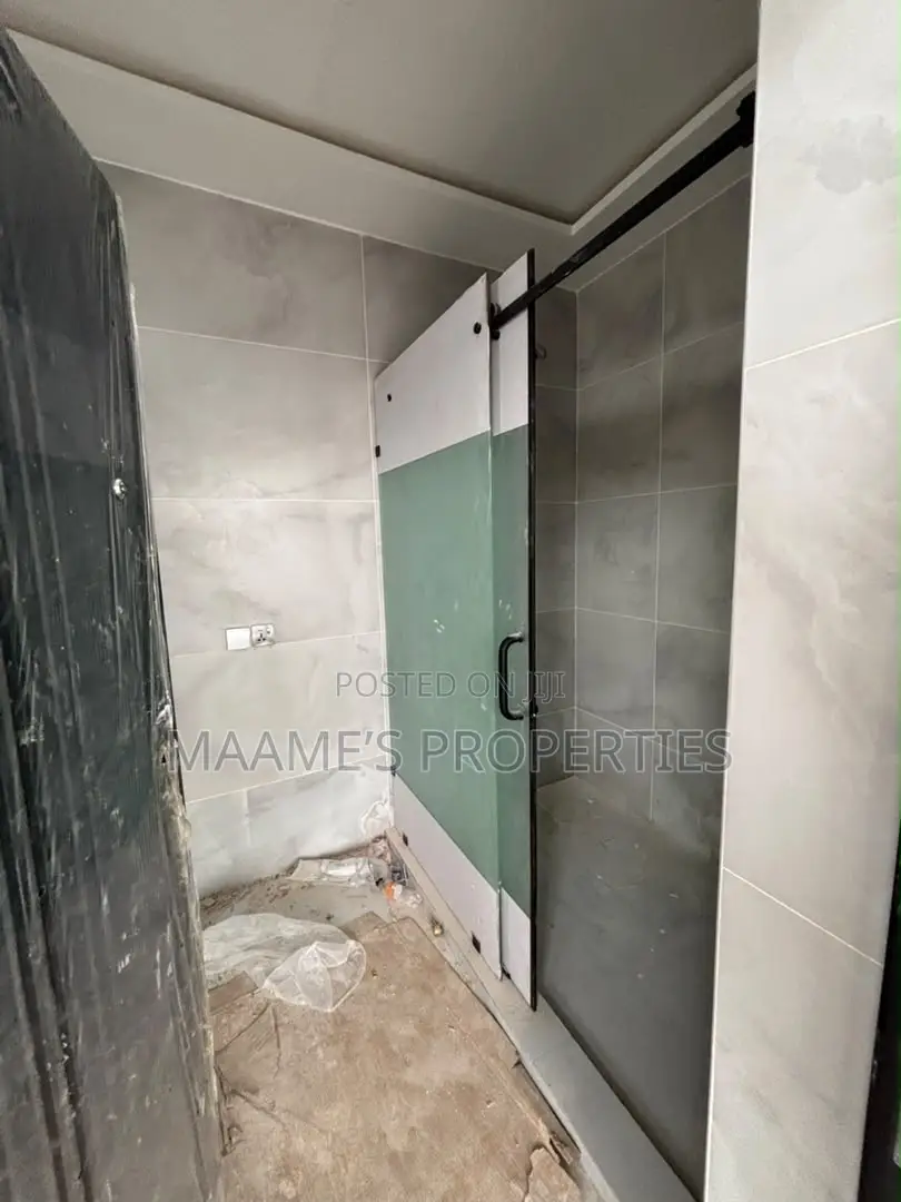 4bdrm Townhouse/Terrace in Airport Residential Area for sale