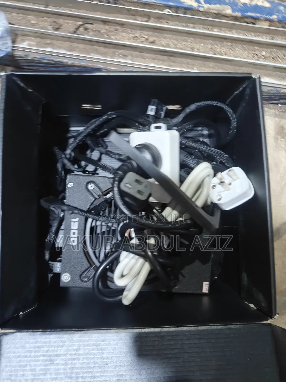 1300w EVGA Power Supply Inbox