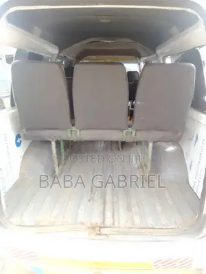 Hyundai H-100 2002 White