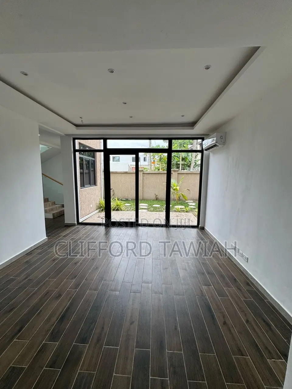 4bdrm Townhouse/Terrace in Labone for sale
