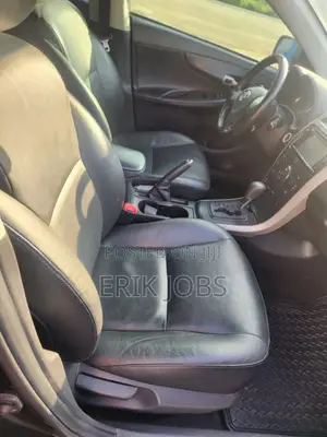 Toyota Corolla S Special Edition 4dr Sedan (1.8L 4cyl 4A) 2013 Black