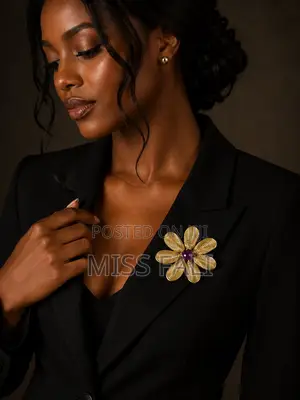 Bloom Statement Brooch