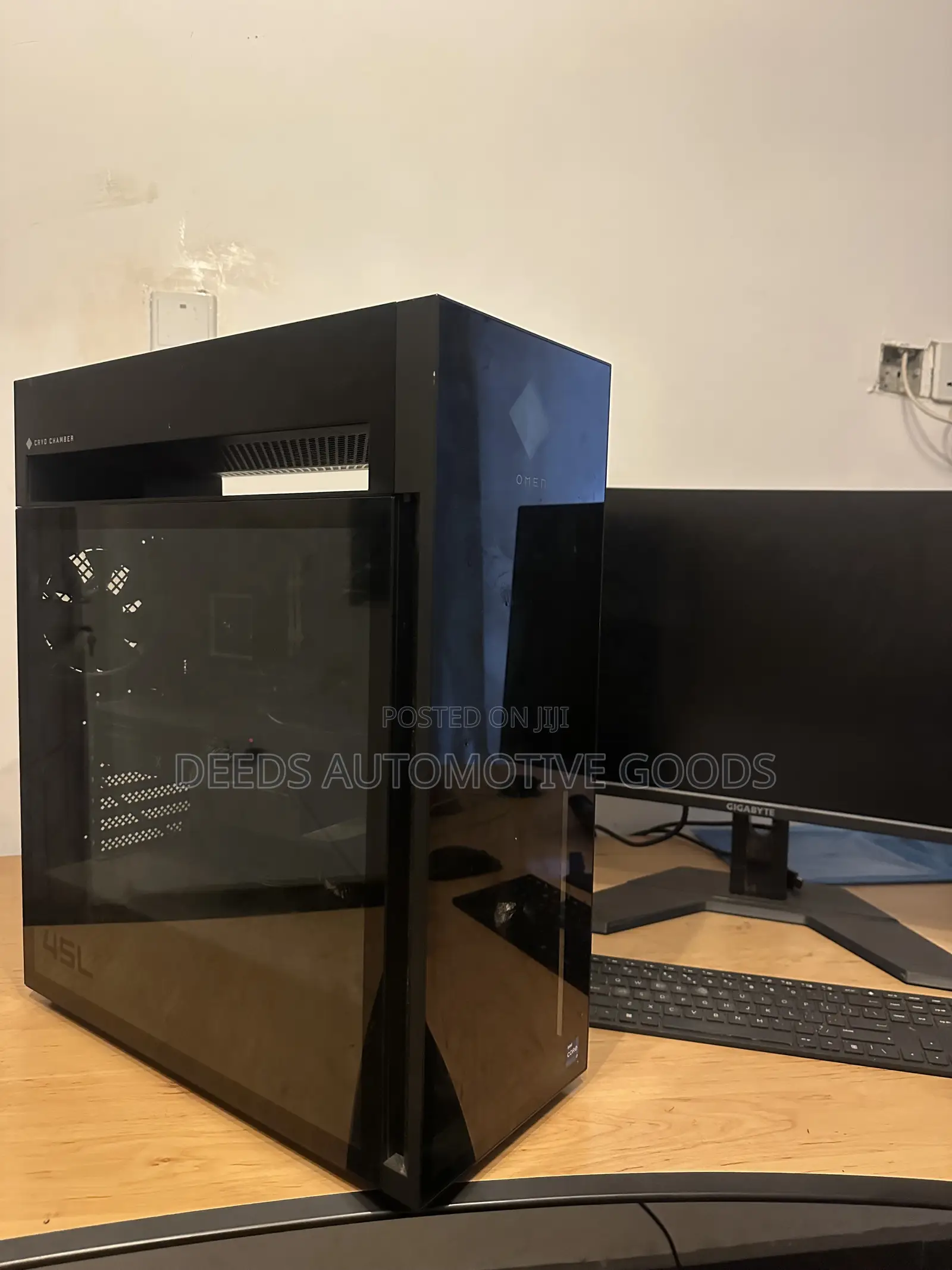 HP OMEN 35L Gaming Desktop 32GB Intel Core i7 HDD+SSD 2T