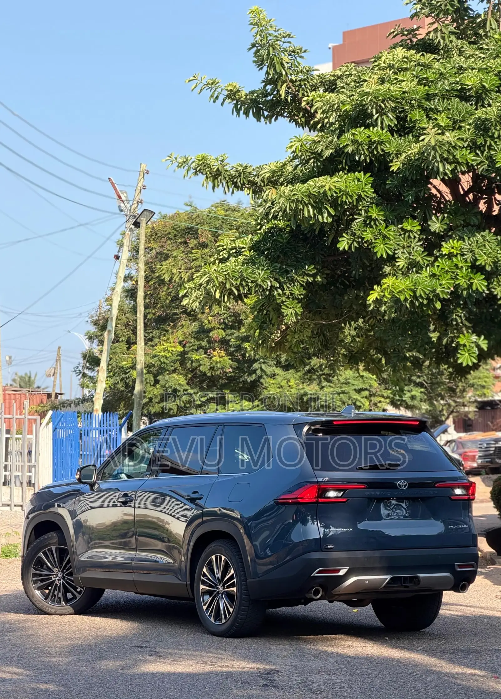 Toyota Grand Highlander Hybrid MAX Platinum AWD 2024 Blue