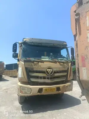 2019,dump Truck in Excellent Condition, National Emission Standard  V