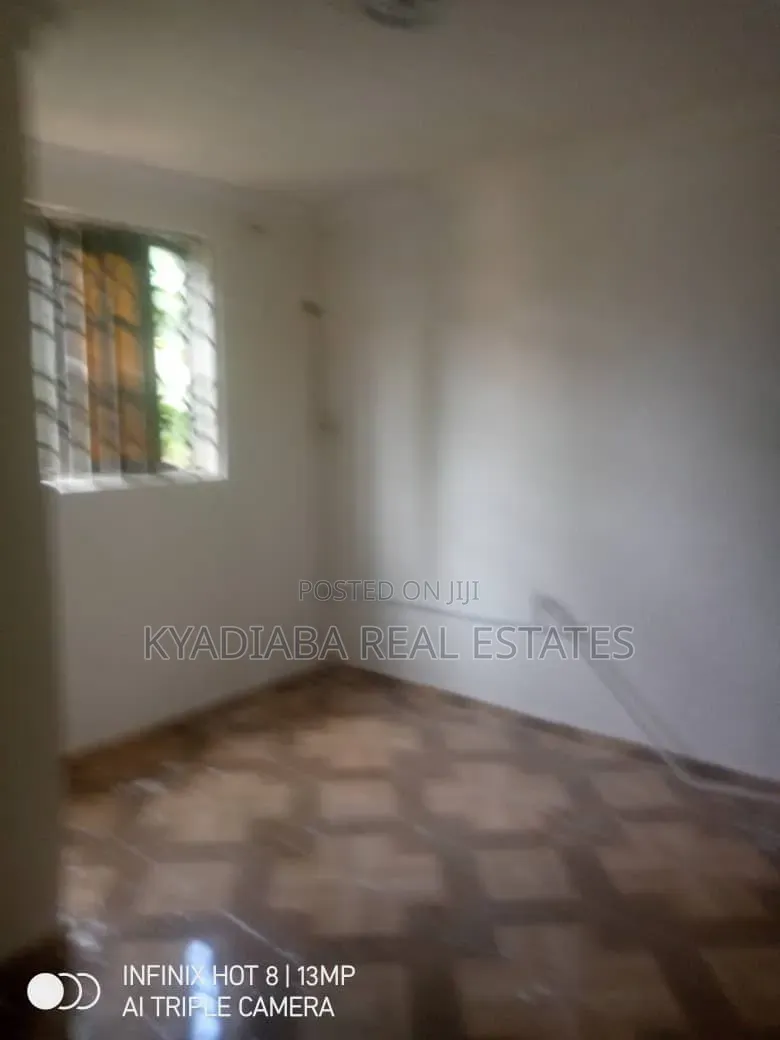1bdrm Apartment in Kyadiaba Estate, Olebu for rent