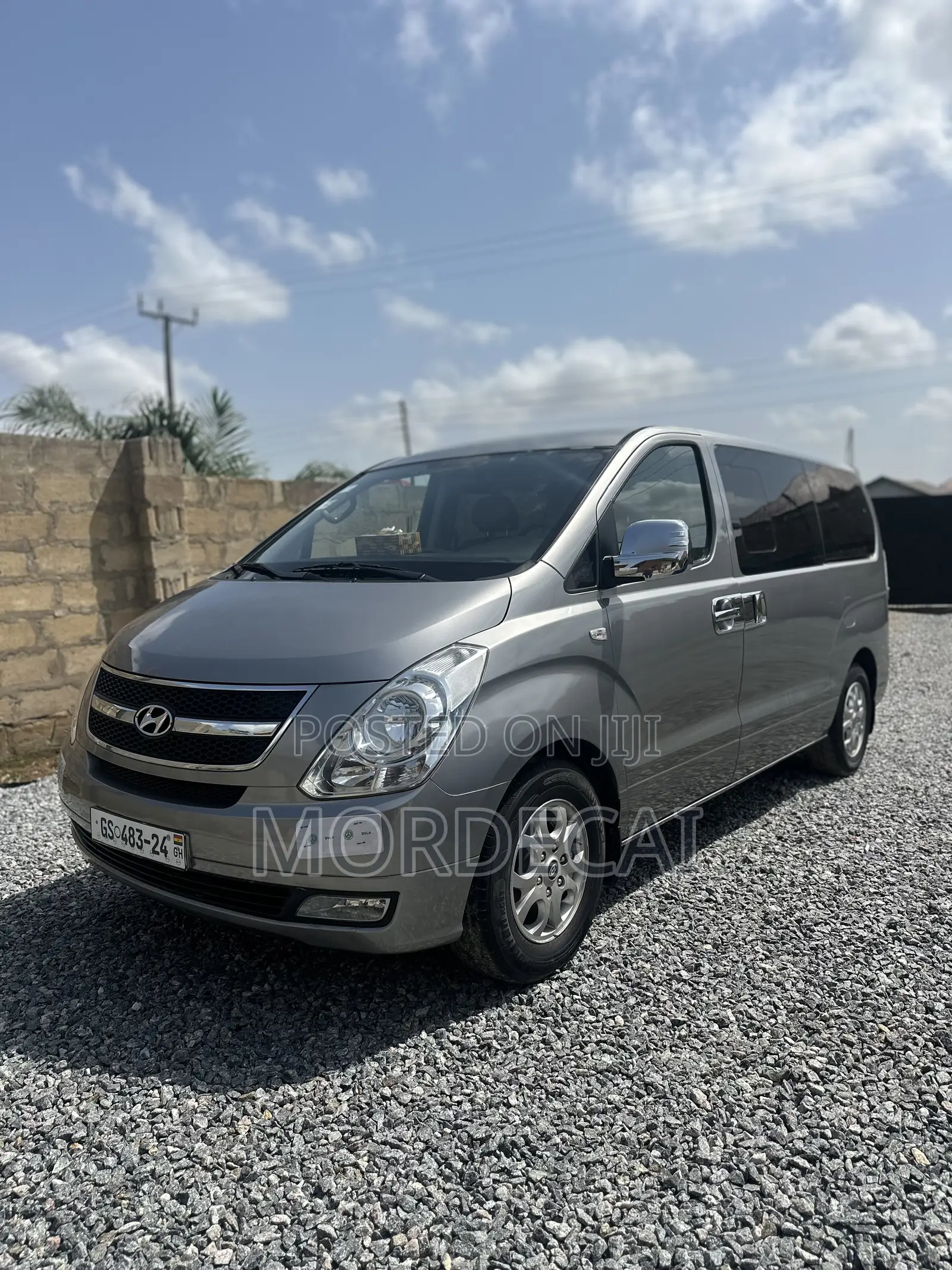 Hyundai Starex 2011 Grey