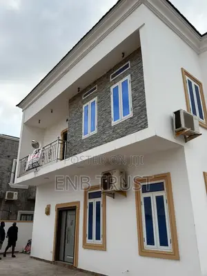 4bdrm Duplex in Lashibi, Sakumono for sale