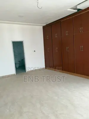 4bdrm Duplex in Lashibi, Sakumono for sale